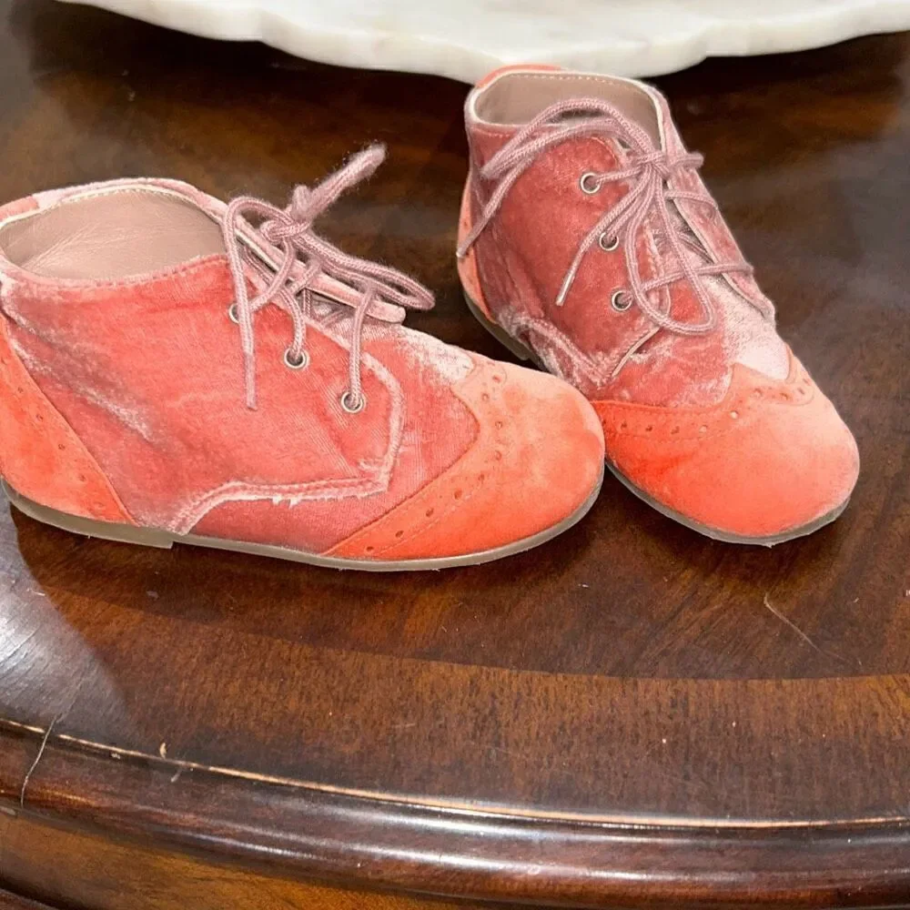 Eli velvet baby boots coral orange sz 24